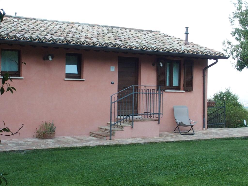 Country House Poggio Fiorito アッシジ エクステリア 写真
