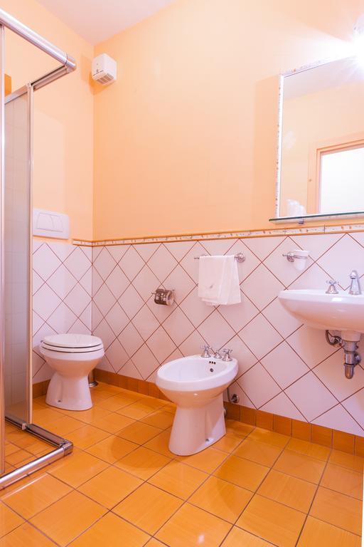 Country House Poggio Fiorito アッシジ 部屋 写真