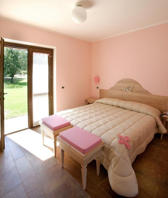 Country House Poggio Fiorito アッシジ 部屋 写真